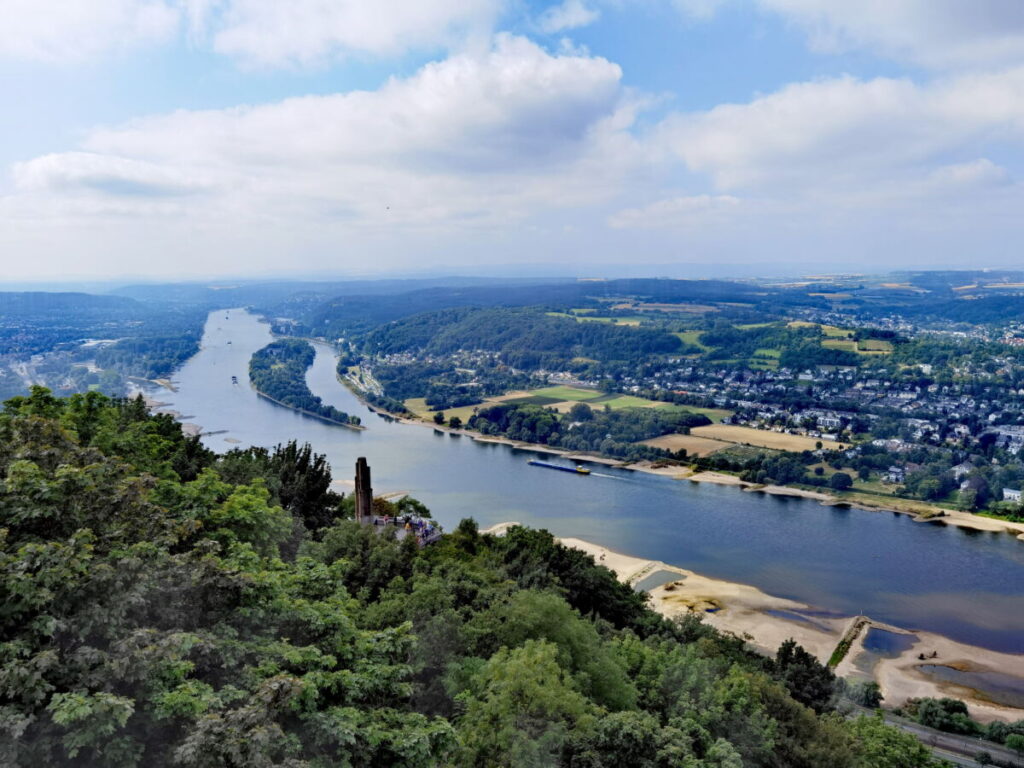 Deutschland Sehenswürdigkeiten am Rhein: Der Drachenfels