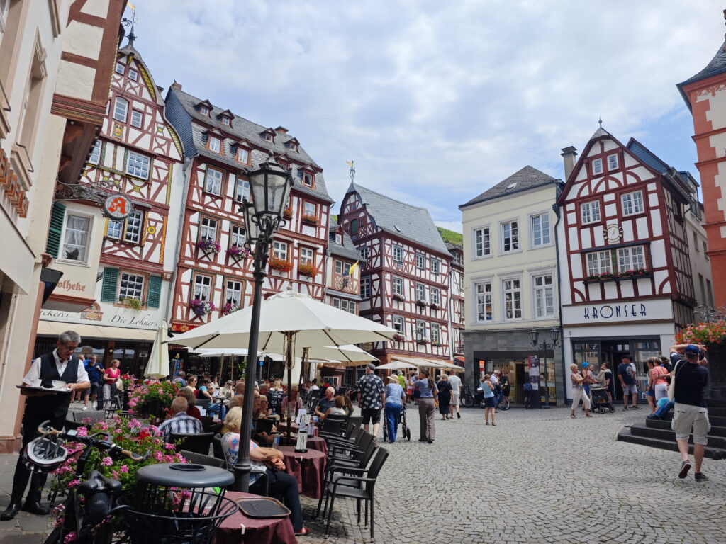 Der Marktplatz prägt die Altstadt Bernkastel-Kues